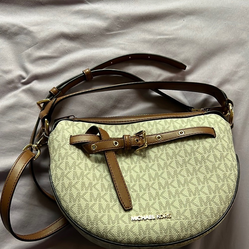 Cream Michael Kors Crossbody